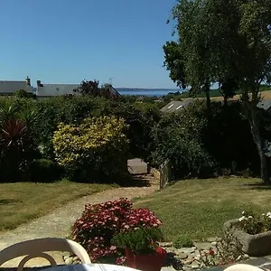 https://loue-chambre-chez-l-habitant-acces-a-la-cuisine-a-10-mn.inbrittany.com